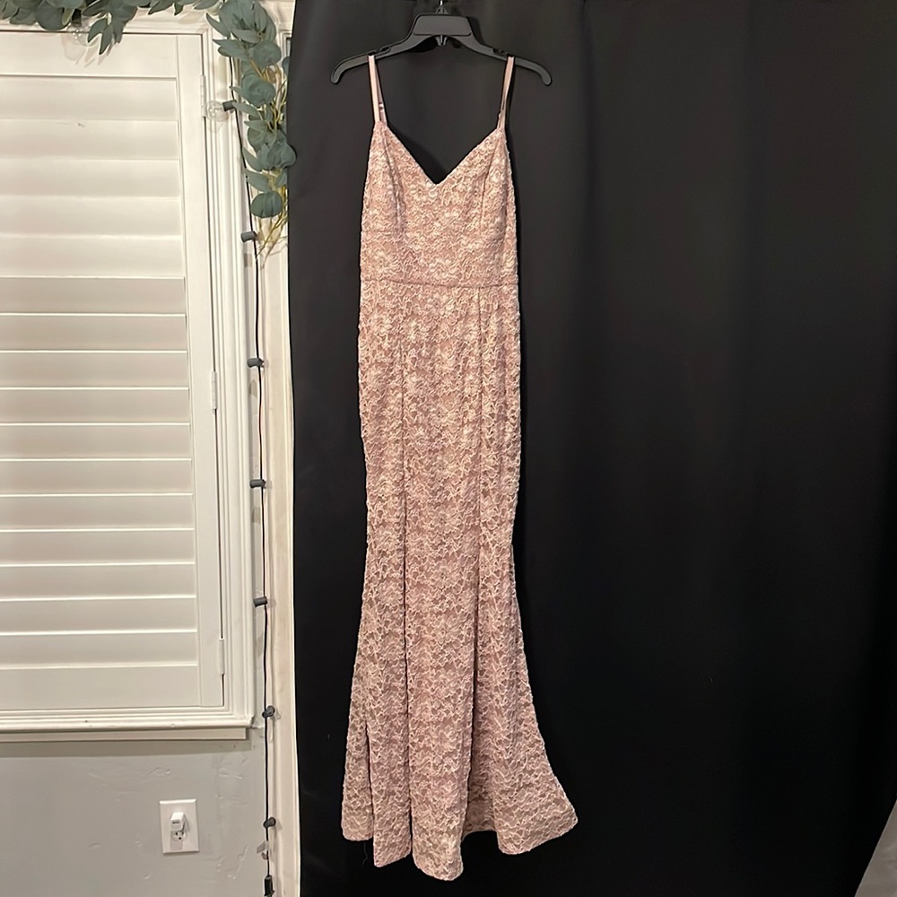 Mauve Gown with Gold/Silver Lace Designs